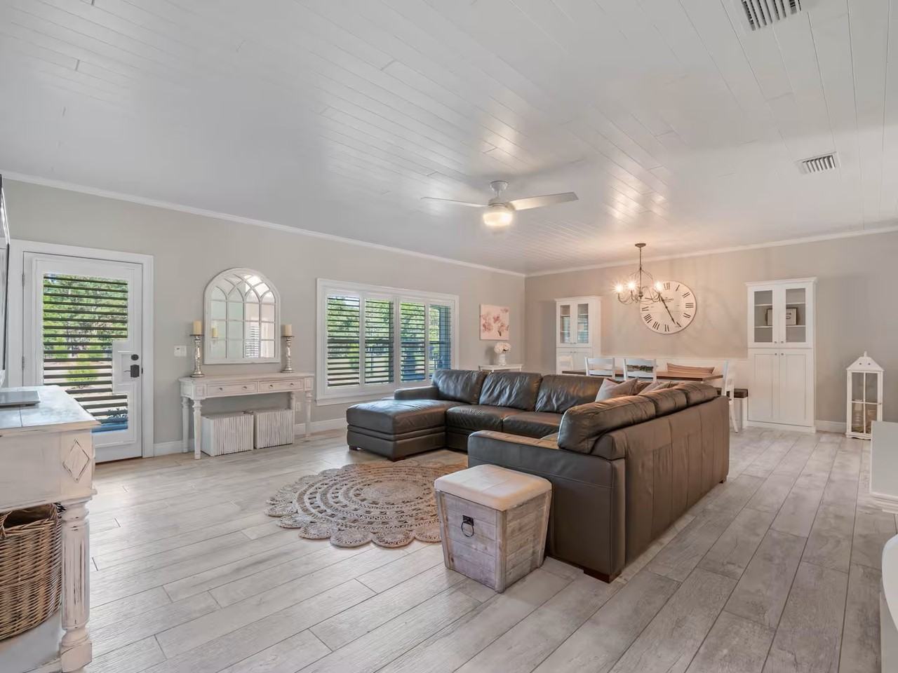 5660 Deer Path Ln #1 - Photo 3 of 17