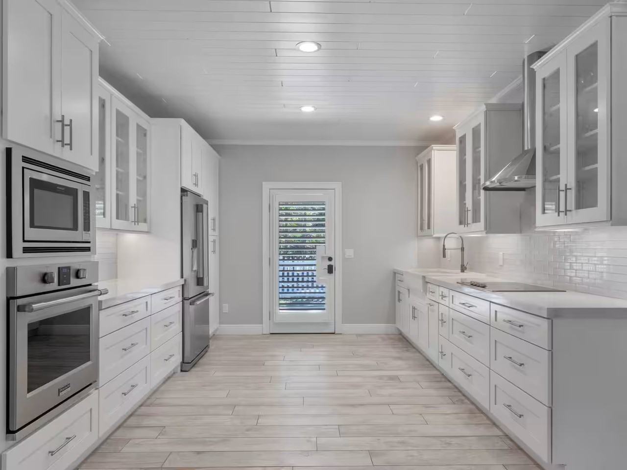 5660 Deer Path Ln #1 - Photo 5 of 17