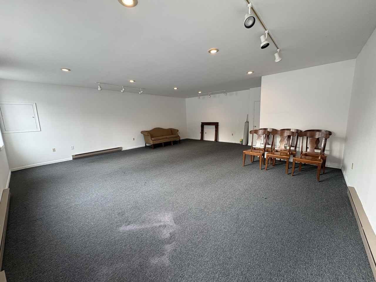 Chase Rd - Photo 3 of 9