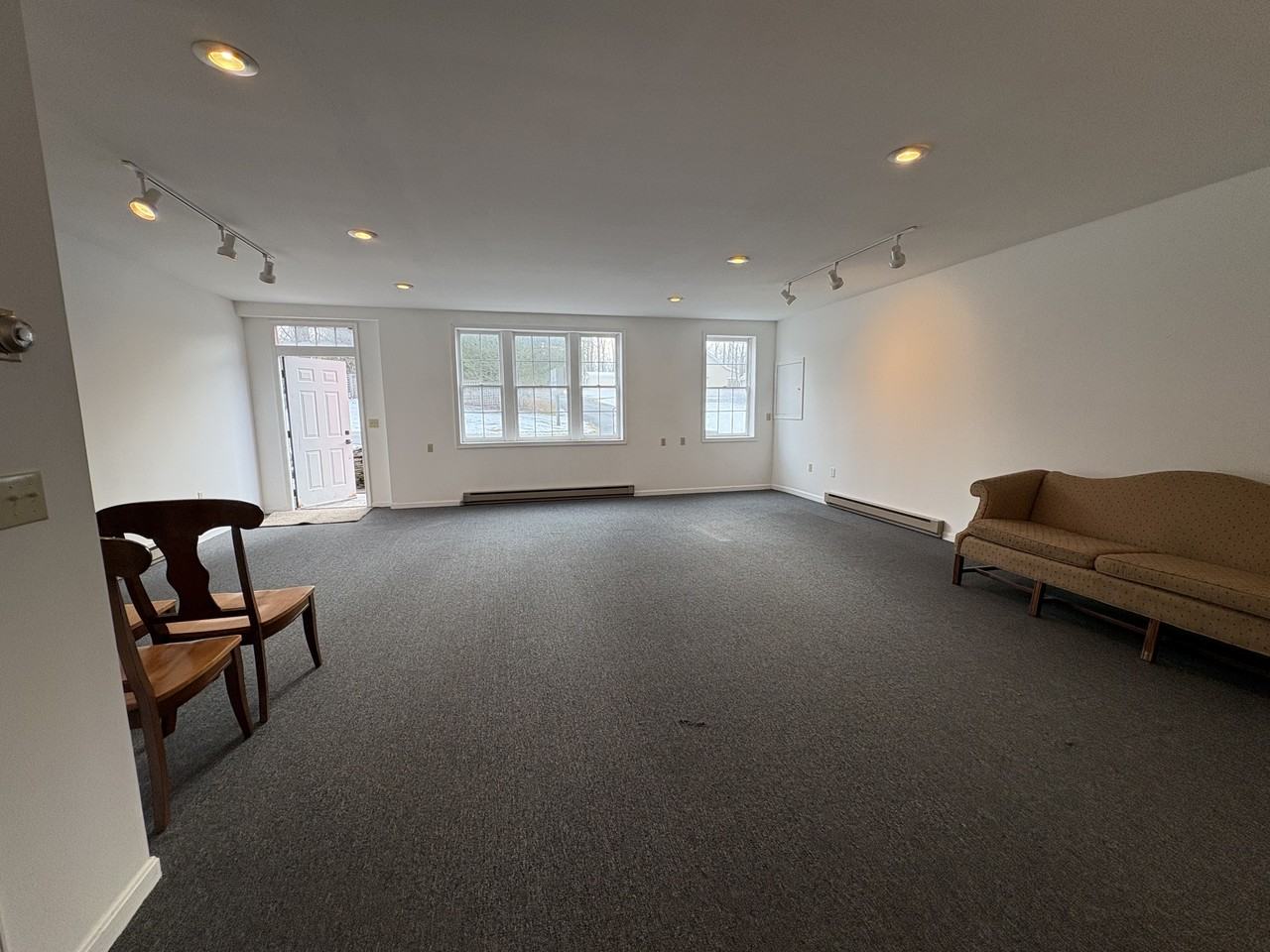 Chase Rd - Photo 4 of 9