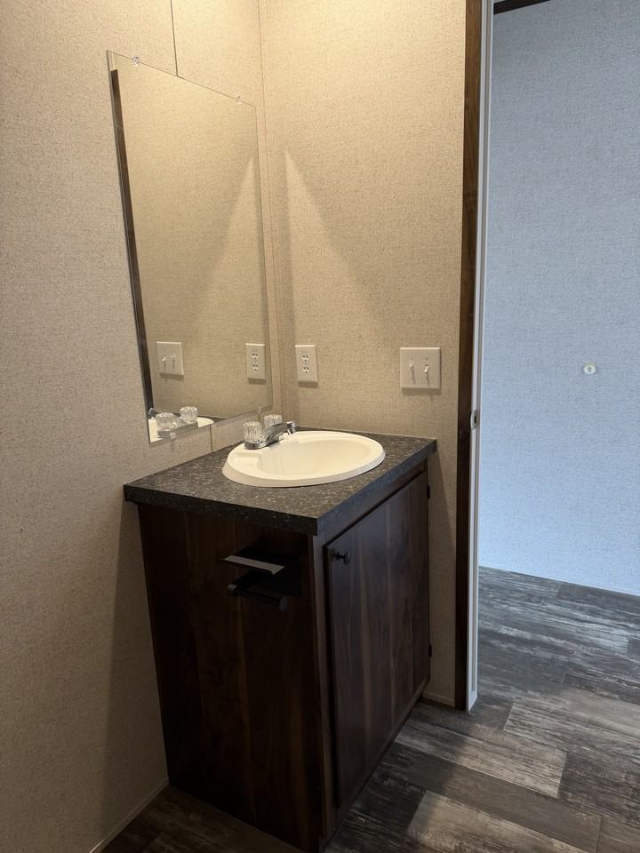 404 Parker St #1 - Photo 6 of 13