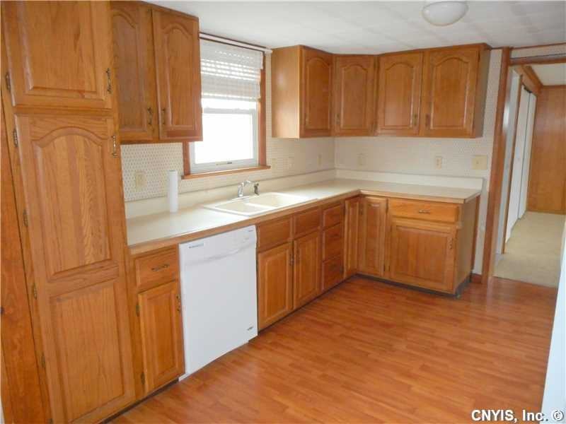 304 E Molloy Rd - Photo 3 of 10