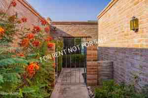 featured image of 5810 E Chiricahua Trl #1