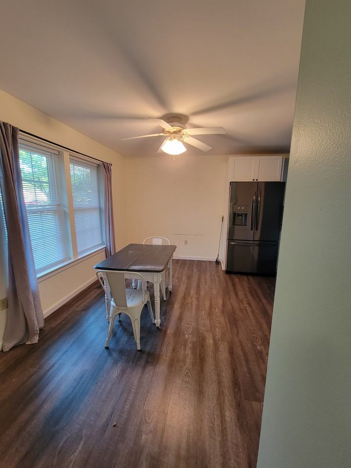 9115 Honeysuckle Dr #1 - Photo 4 of 11