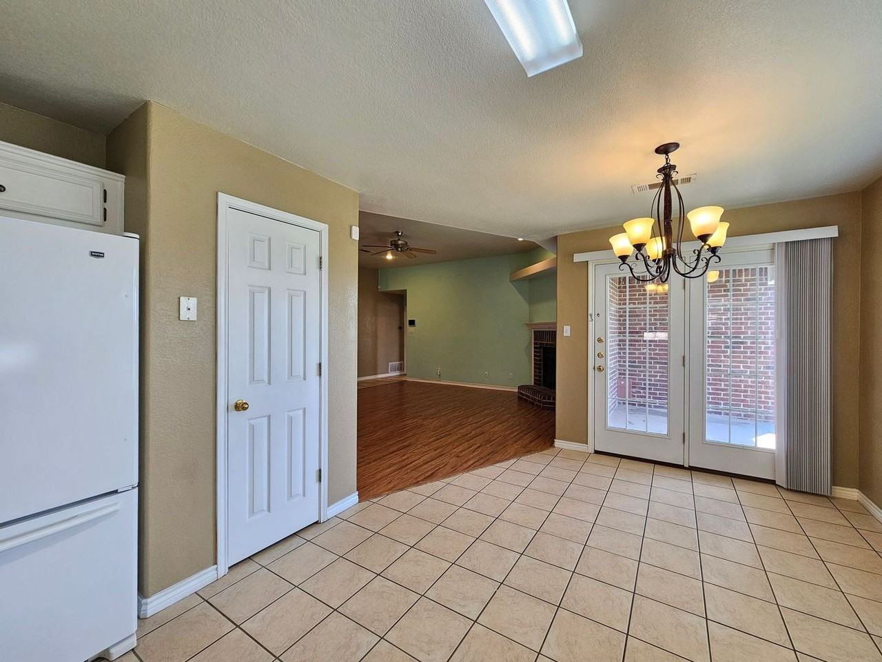 2806 Phoenix Dr - Photo 6 of 26