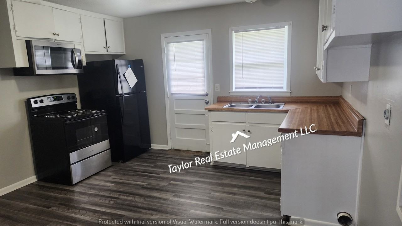 106 Doris Ln #A - Photo 3 of 10