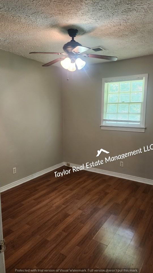 105 Doris Ln #B - Photo 4 of 9