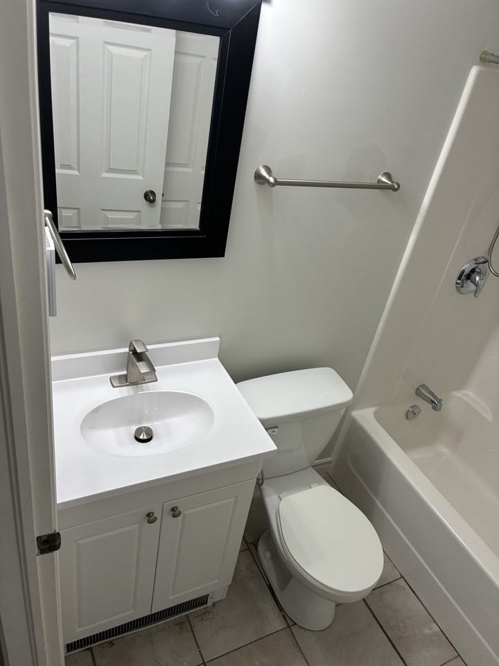 348 Lutz St #3 - Photo 6 of 8