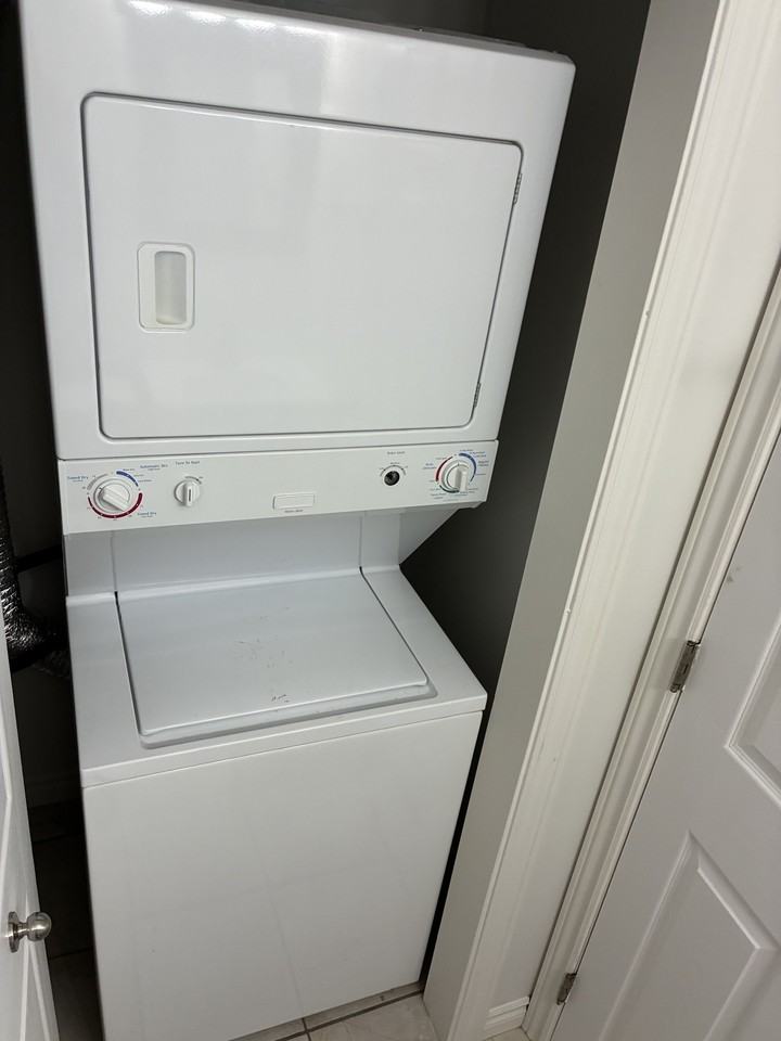 348 Lutz St #3 - Photo 7 of 8