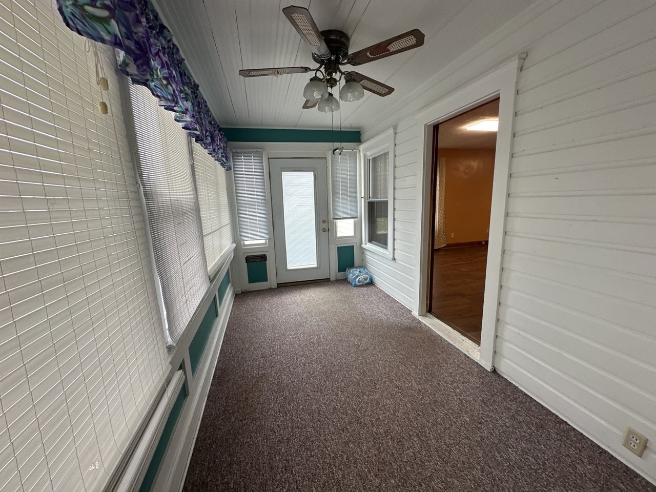 940 Lindbergh Ave #1 - Photo 7 of 32