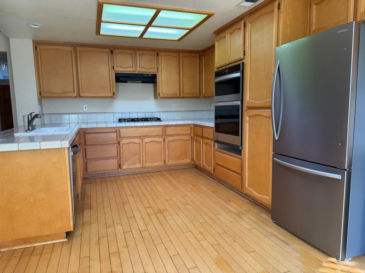 251 Luna Cir - Photo 7 of 19