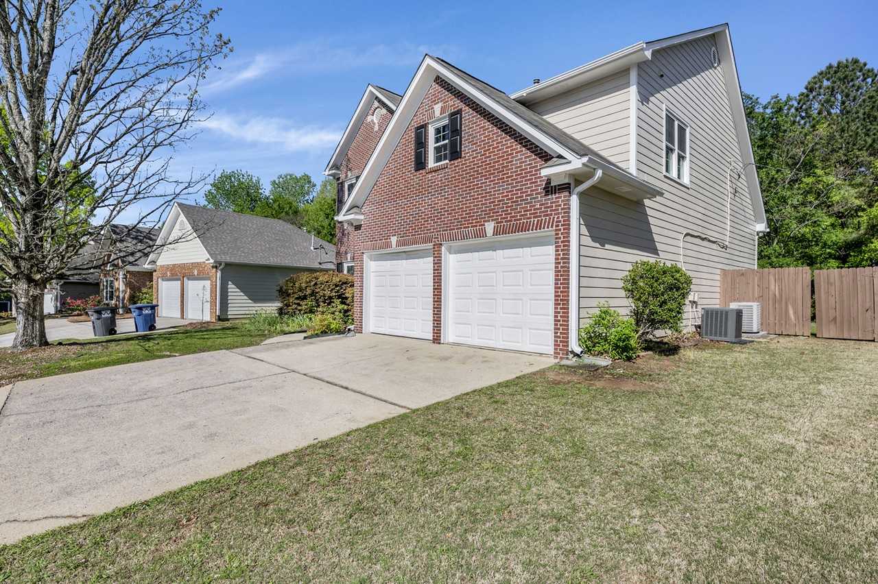 620 Clearview Rd #1 - Photo 3 of 36