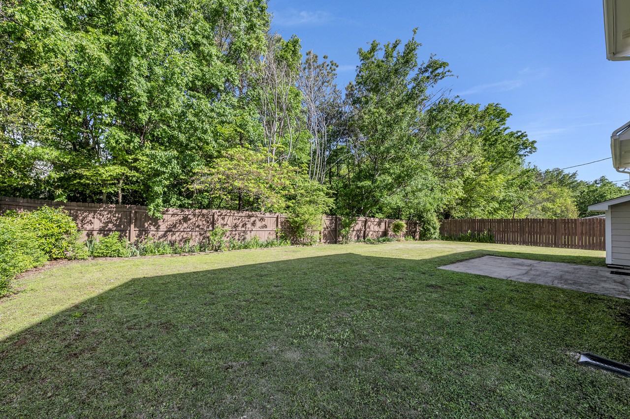 620 Clearview Rd #1 - Photo 6 of 36