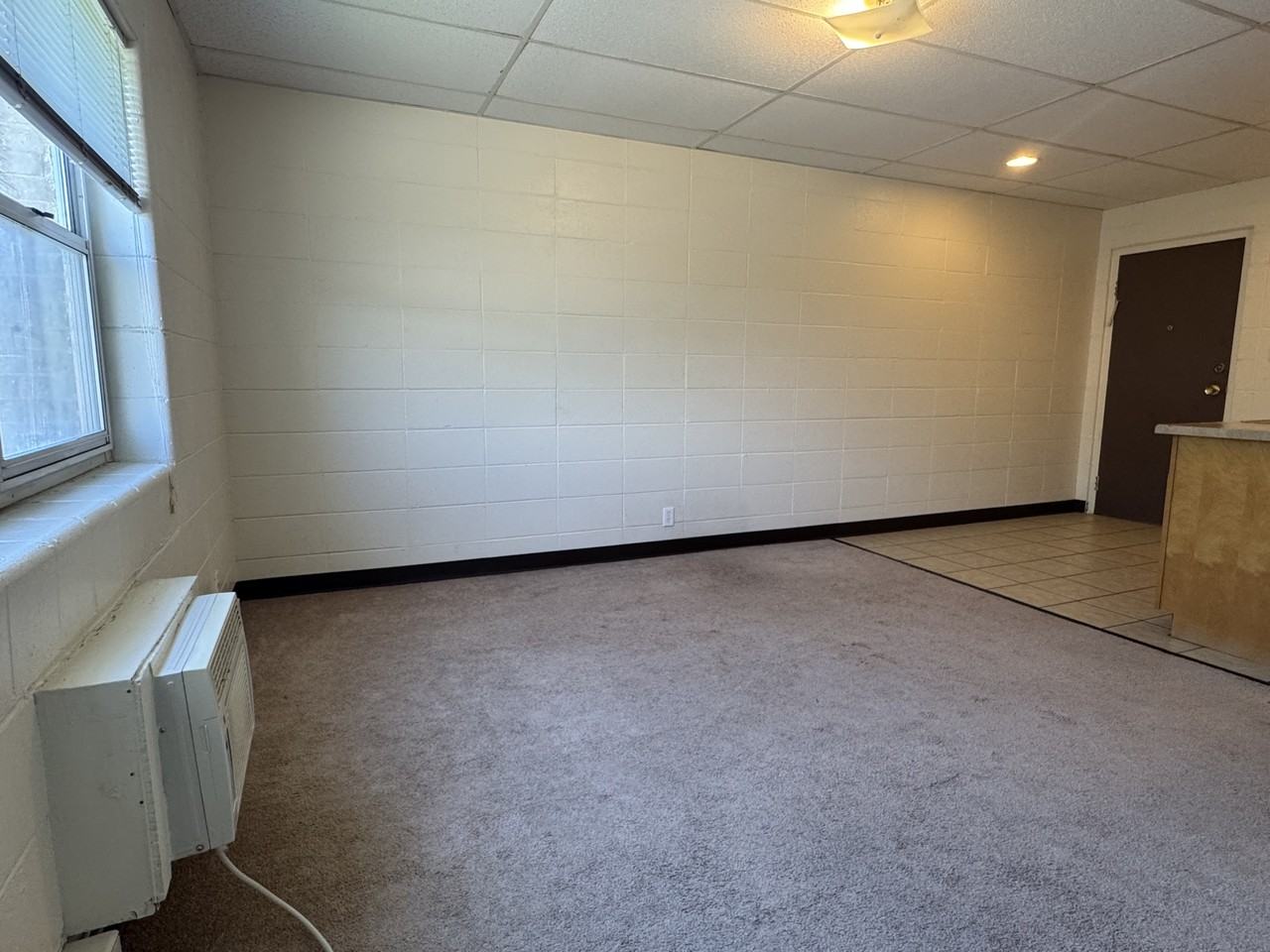 535 S Lincoln St #16 - Photo 3 of 8