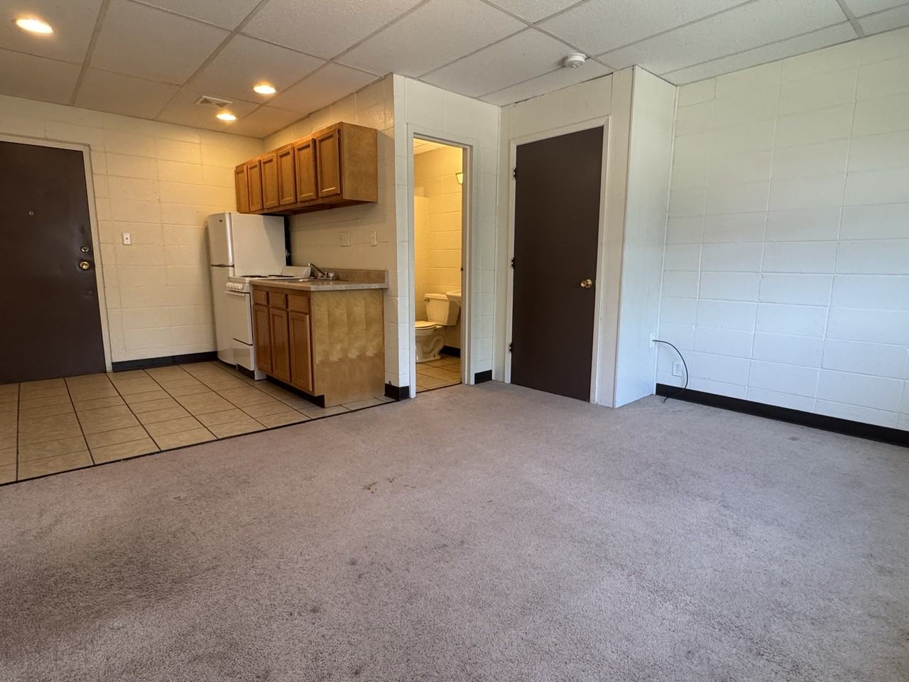 535 S Lincoln St #16 - Photo 4 of 8