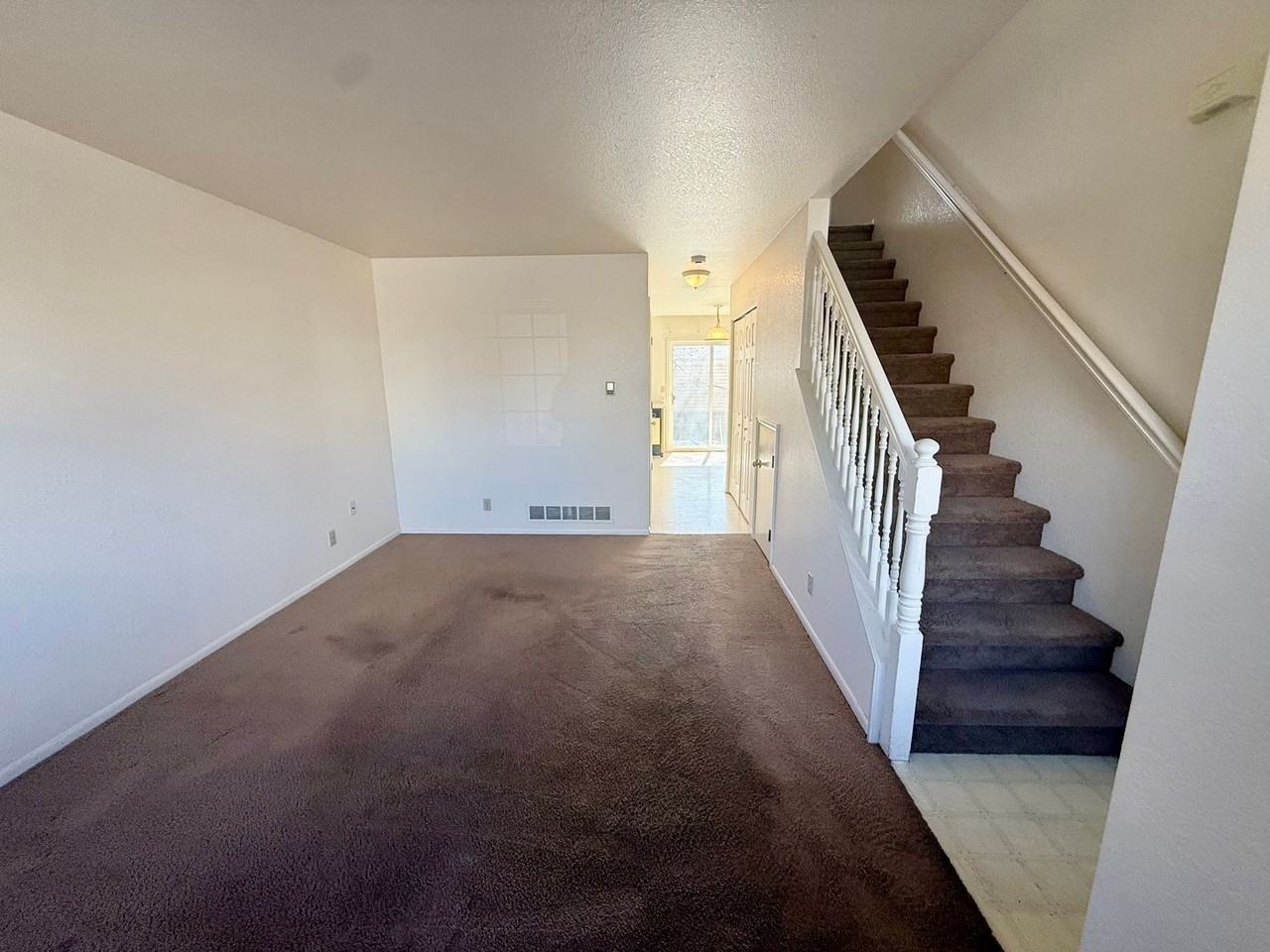 4850 Basswood Dr - Photo 7 of 16