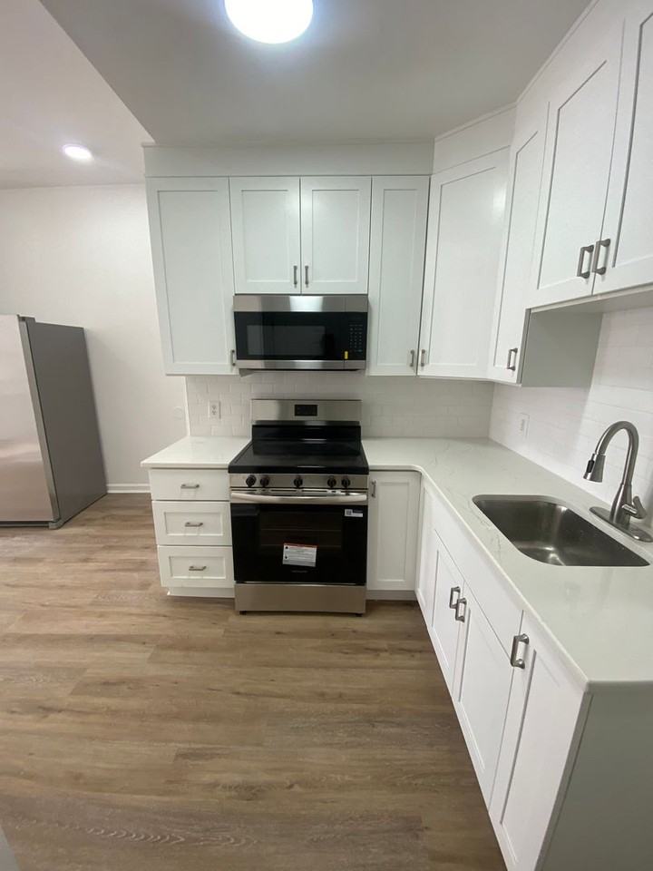 1621 W Montgomery Ave - Photo 7 of 50