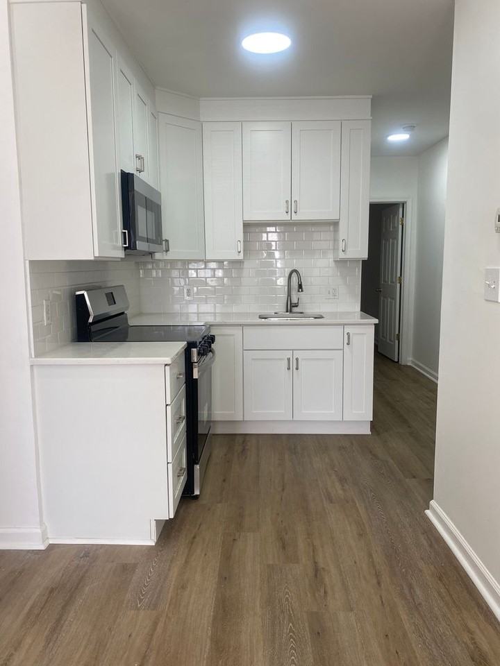 1621 W Montgomery Ave - Photo 4 of 50