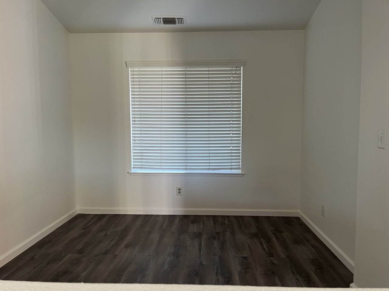 2177 Stonewater Dr #1 - Photo 5 of 28