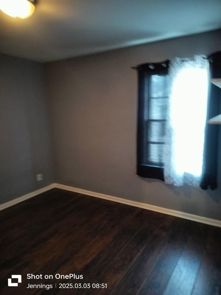 5640 Sapphire Ave #1 - Photo 7 of 20