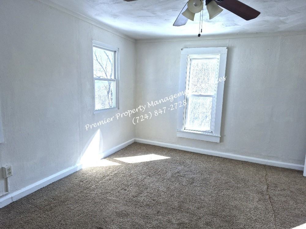 407 Morton Ave #1 - Photo 6 of 12