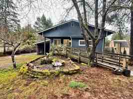 featured image of 90 E Balbriggan Rd #1