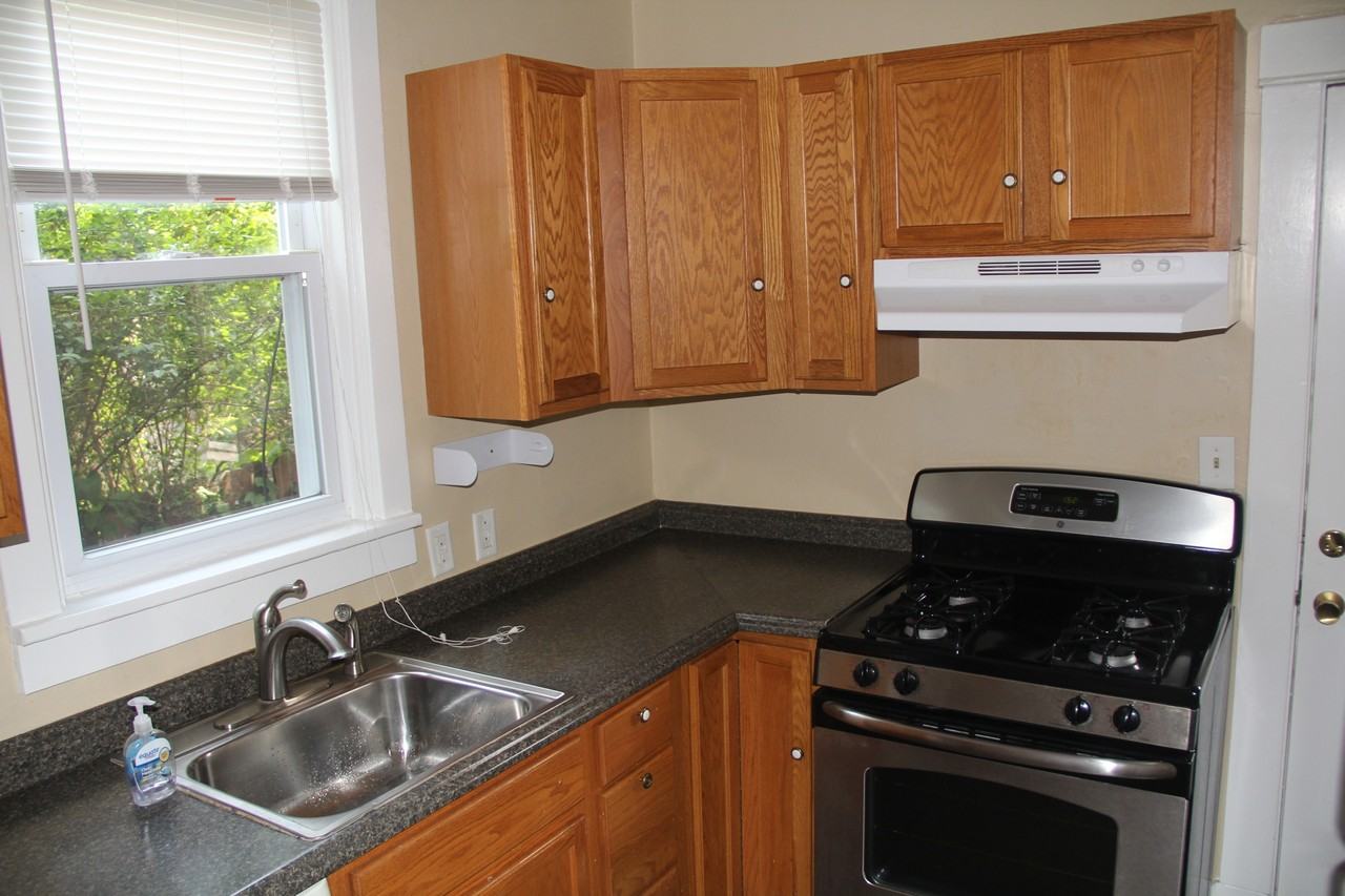 6614/6616 Ridgeville, 6614 #6614 - Photo 4 of 18