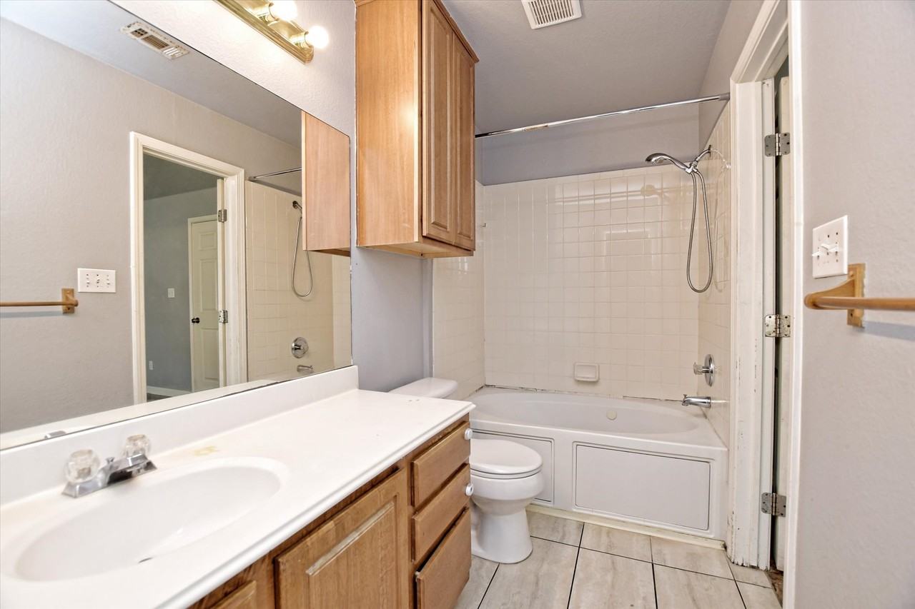 804 Sable Trail Ct - Photo 5 of 7