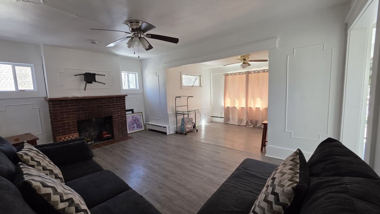 208 Glenmere Rd #1 - Photo 5 of 11