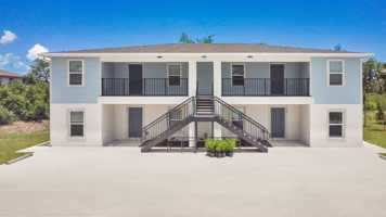 featured image of 2303 Fox Hollow Dr #1