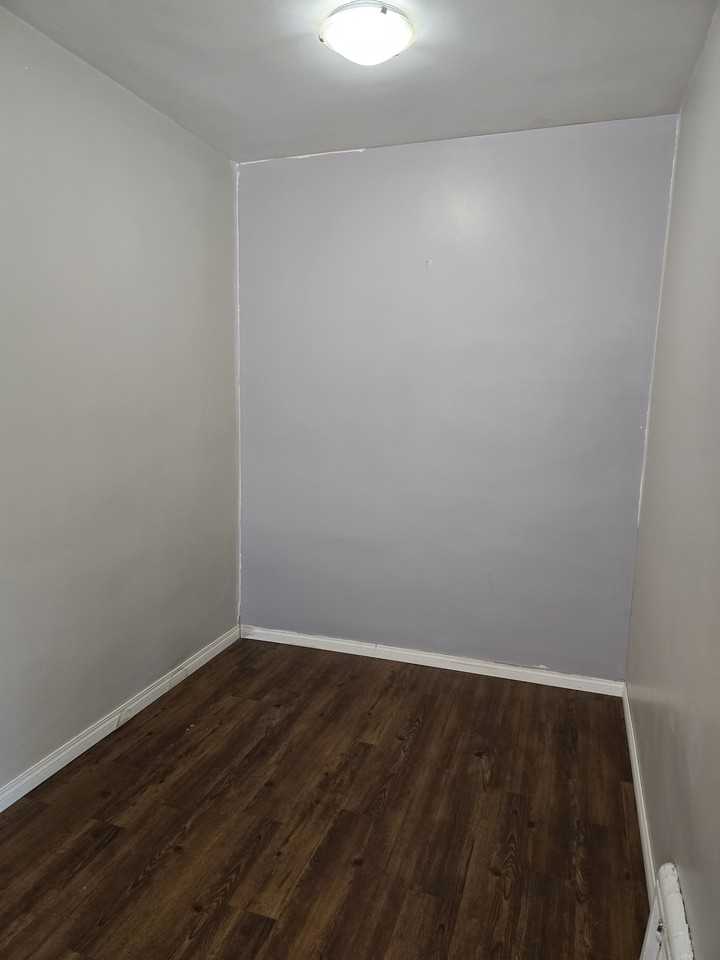 5707 118 Ave Nw #5707 - Photo 4 of 9