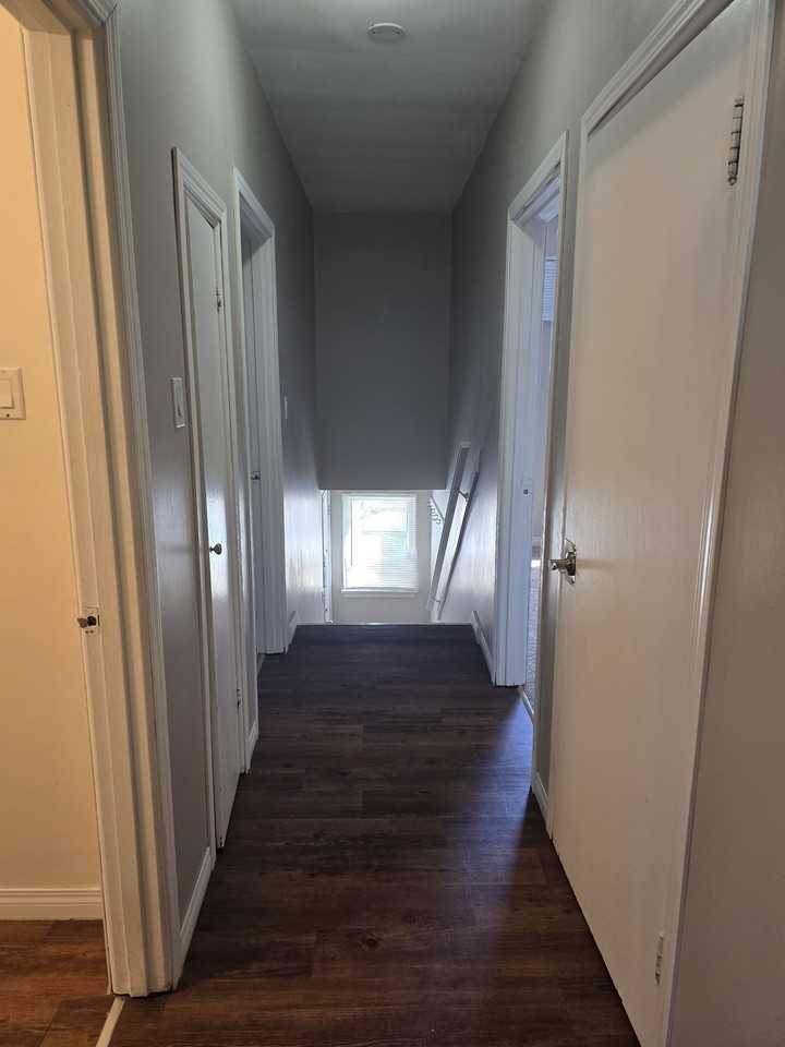 5707 118 Ave Nw #5707 - Photo 6 of 9