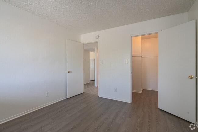 1170 E 22nd St - Photo 2 of 35