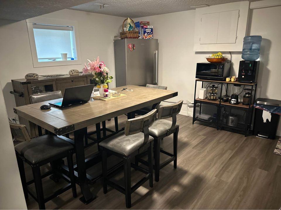 17328 85 Ave Nw #BS - Photo 4 of 10