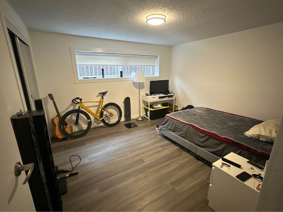 17328 85 Ave Nw #BS - Photo 5 of 10