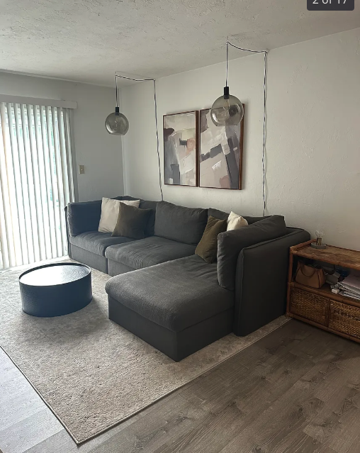 1035 SW 9th StF3 #F3 - Photo 2 of 14