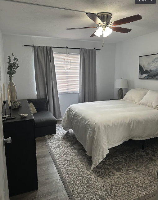 1035 SW 9th StF3 #F3 - Photo 6 of 14