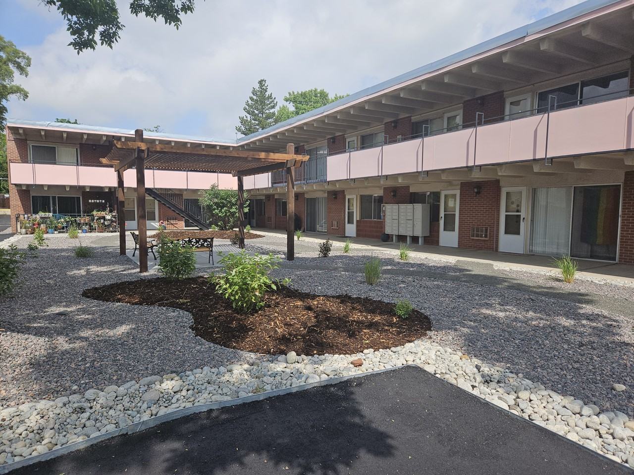 1107 Carr Street - 108 #108 - Photo 4 of 19