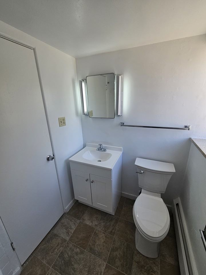 1107 Carr Street - 108 #108 - Photo 5 of 19