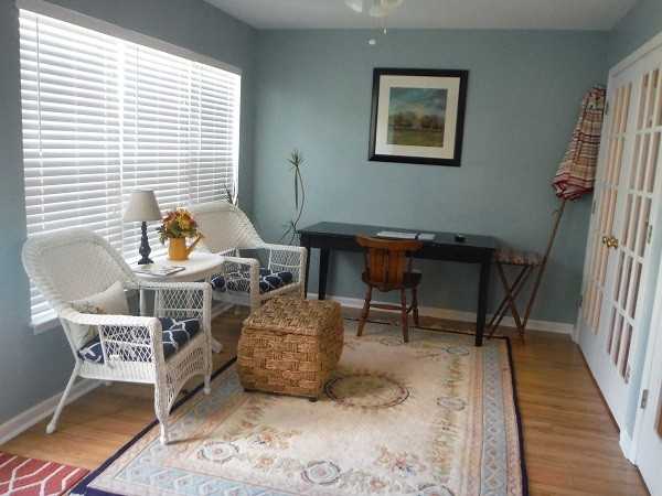 182 Seville Dr #1 - Photo 4 of 7