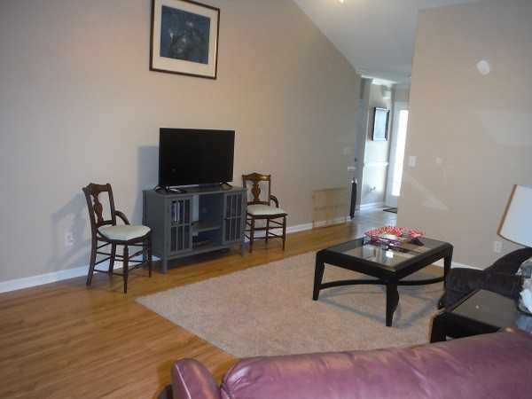 182 Seville Dr #1 - Photo 5 of 7