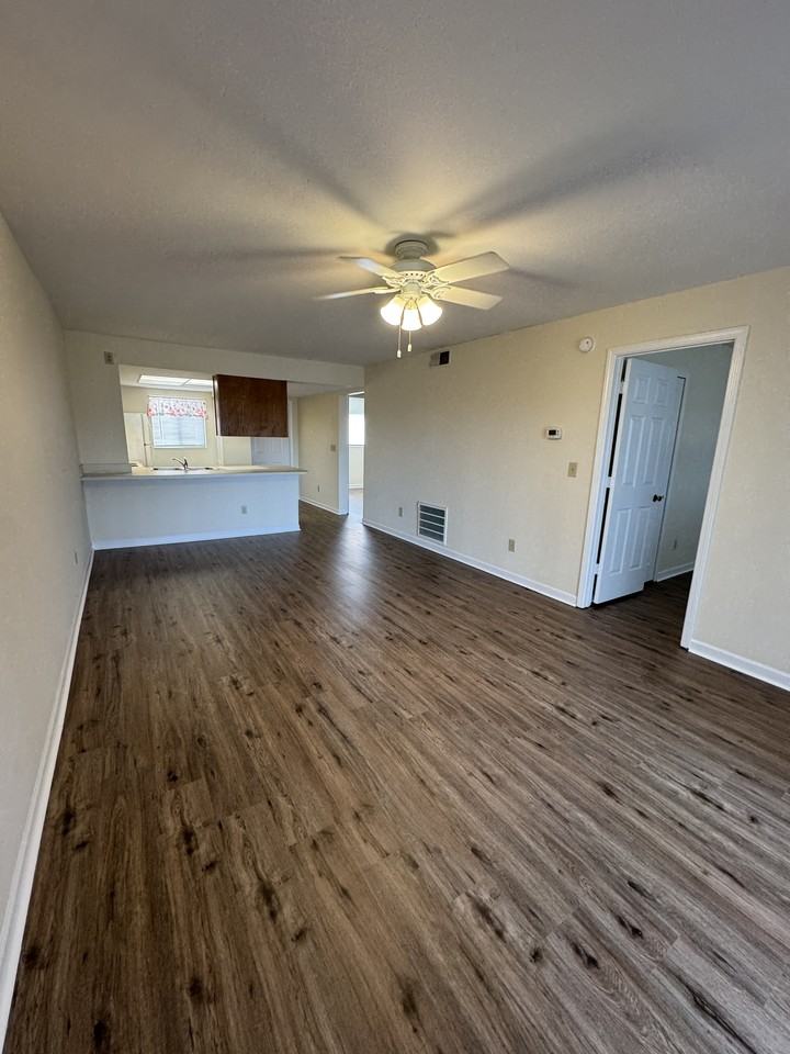 1101 2nd Ave N #1 - Photo 6 of 36