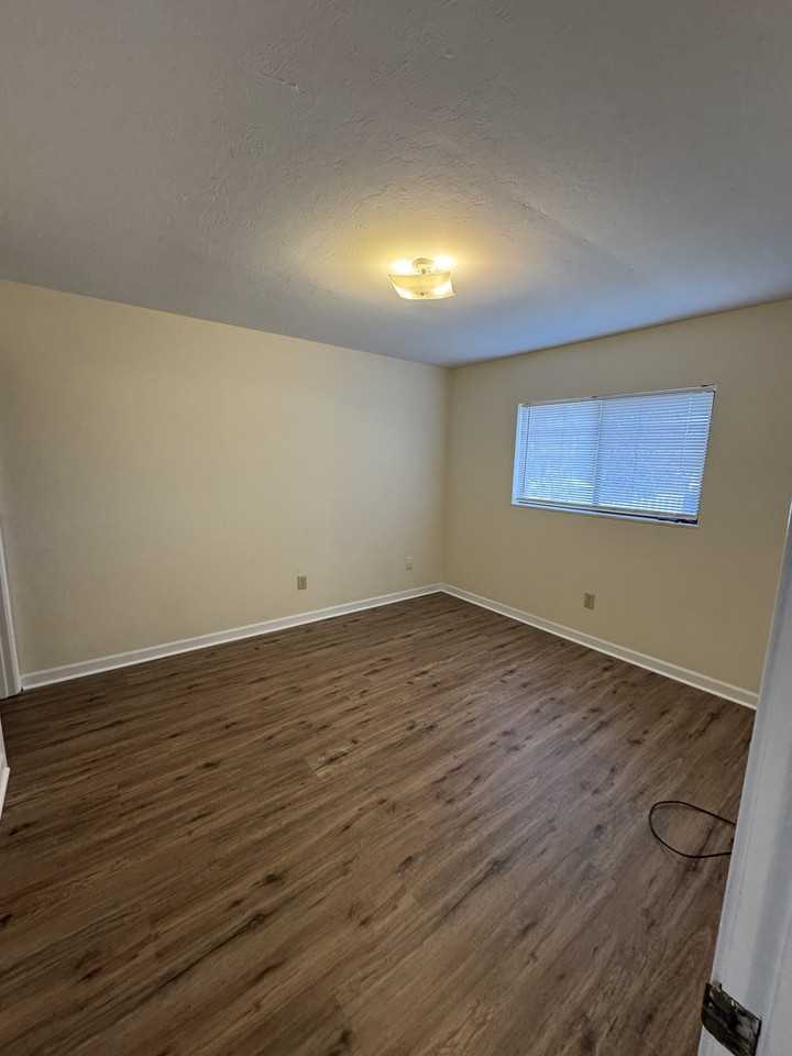 1101 2nd Ave N #1 - Photo 7 of 36