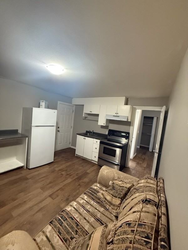 8009 Melburn Dr #1 - Photo 4 of 8