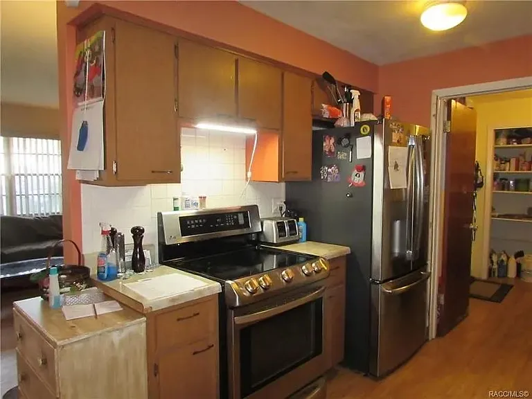 15 S Harrison St #1 - Photo 3 of 10