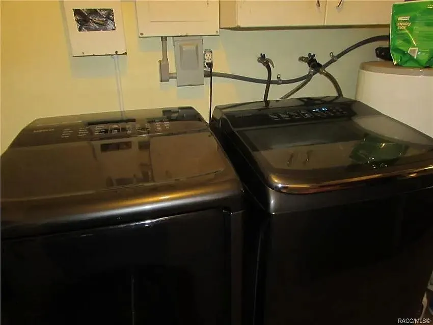 15 S Harrison St #1 - Photo 4 of 10