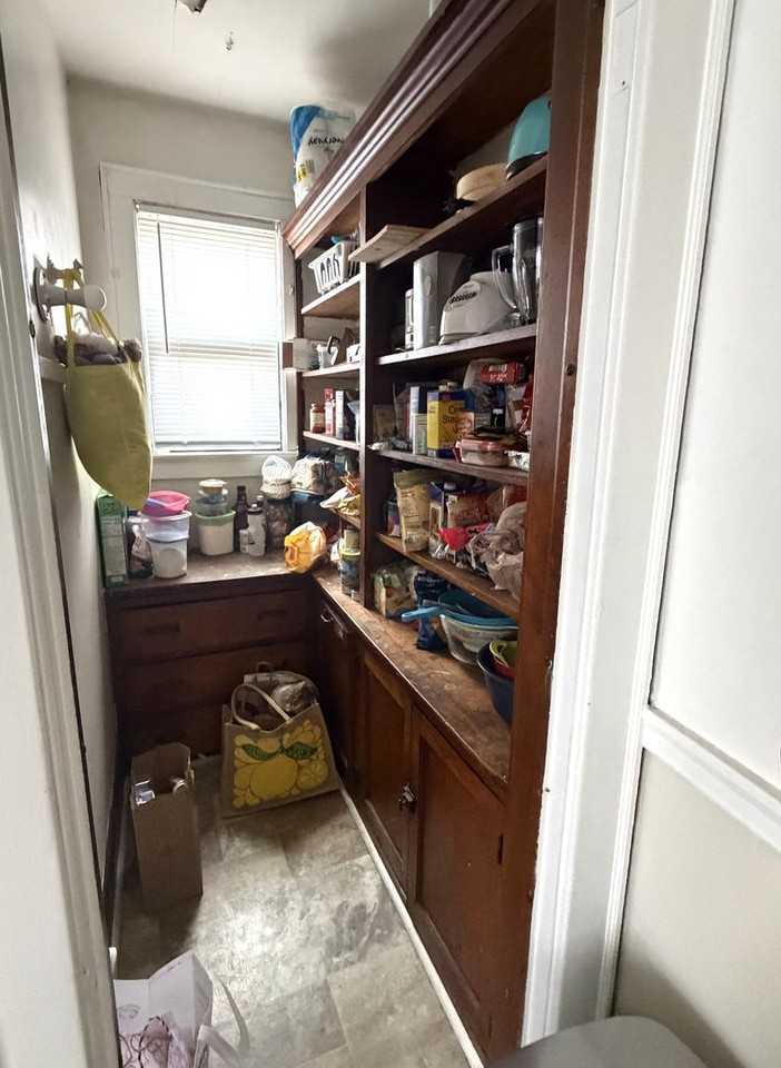 1702 E Belleview Pl - Photo 5 of 14