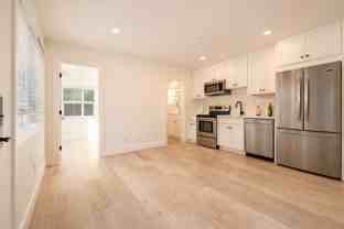 1803 Oxford St - Photo 1 of 1