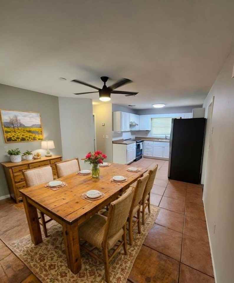 2913 Bayeux Ave - Photo 5 of 19