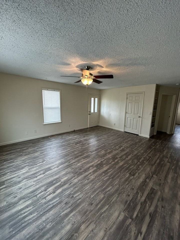 1551 Sr 247 #247 - Photo 4 of 17